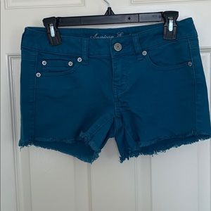 American eagle Turquoise Midi shorts
